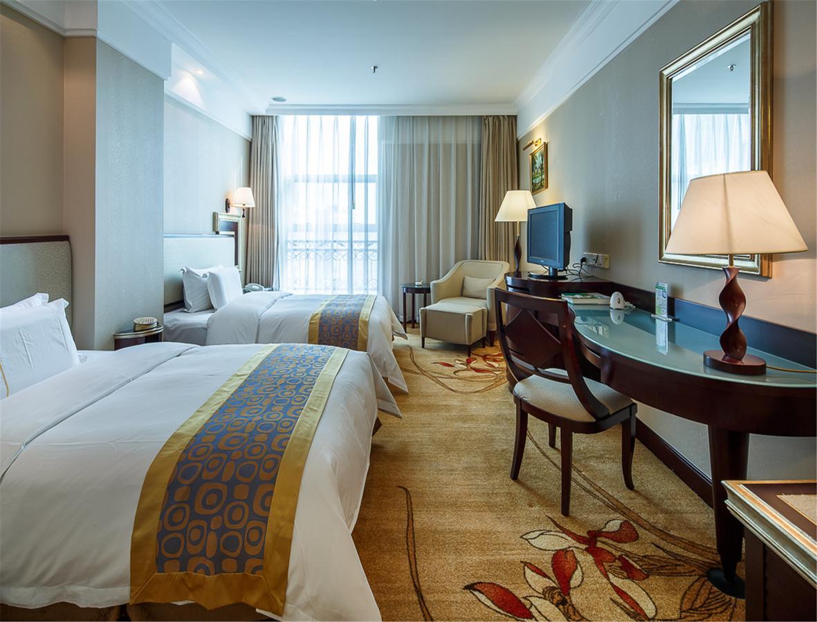 City Hotel Foshan Bagian luar foto