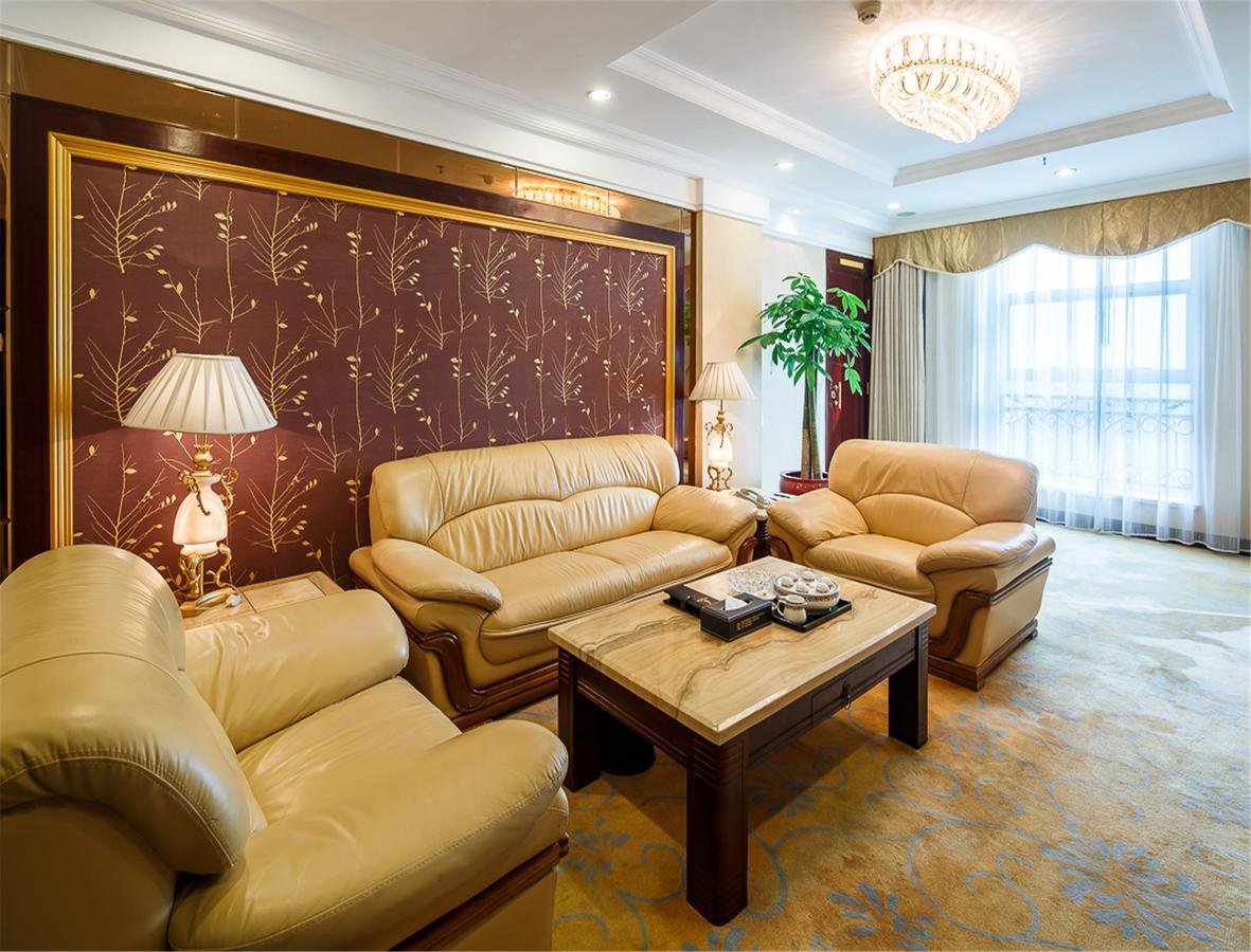 City Hotel Foshan Bagian luar foto