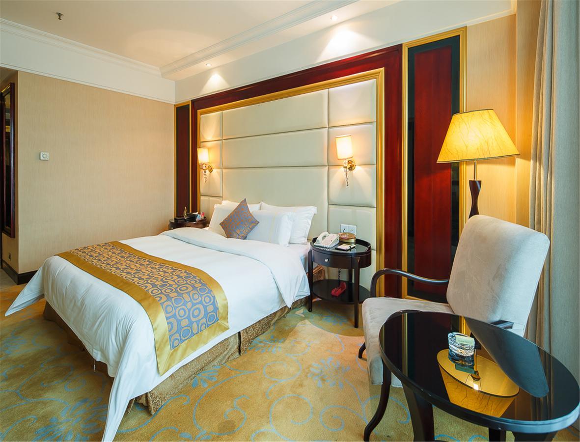 City Hotel Foshan Ruang foto